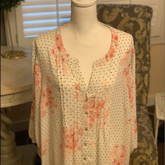 Tops - Three-quarter length sleeve blouse/top- size 2x